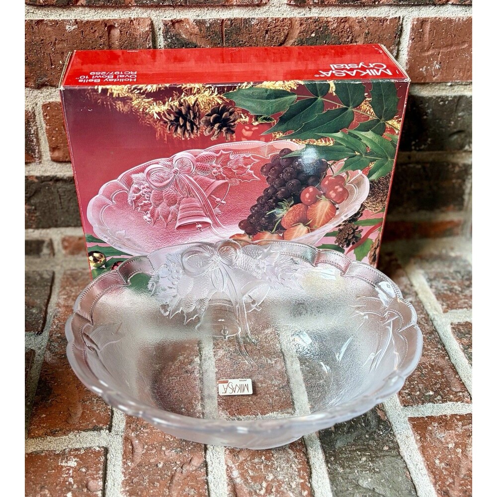 MIKASA CHRISTMAS Crystal HOLIDAY BELLS 10" Oval Bowl Pine Holly Design and Box